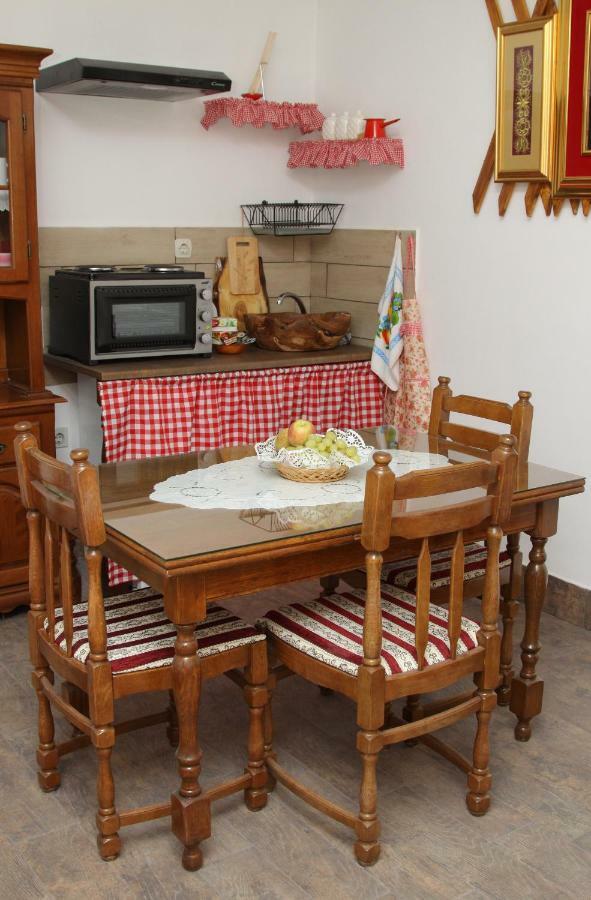 Apartman Sokica Бизовац Екстериор снимка